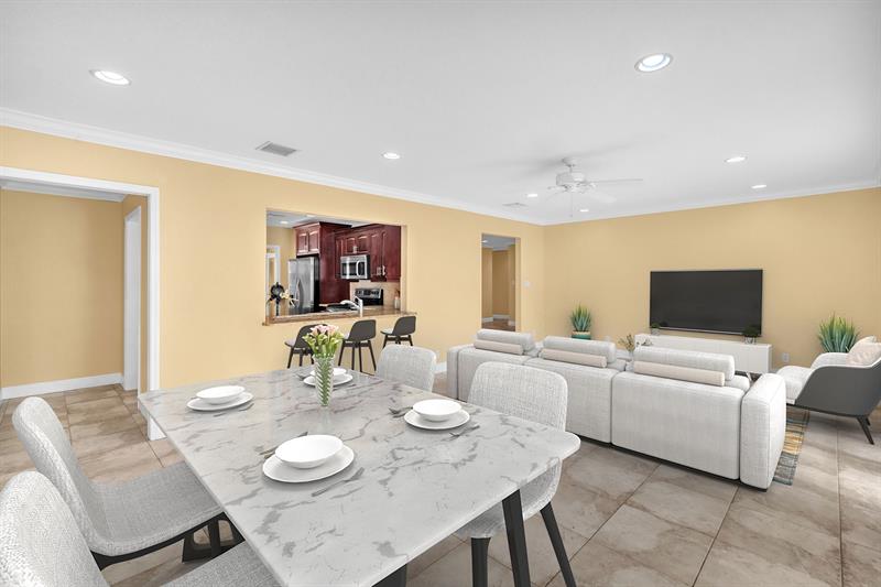 Plantation, Florida, 33317, United States, 4 Bedrooms Bedrooms, ,3 BathroomsBathrooms,Residential,For Sale,1988263