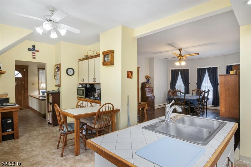 Rockaway, New Jersey, 07866-3406, United States, 3 Bedrooms Bedrooms, ,3 BathroomsBathrooms,Residential,For Sale,1976653