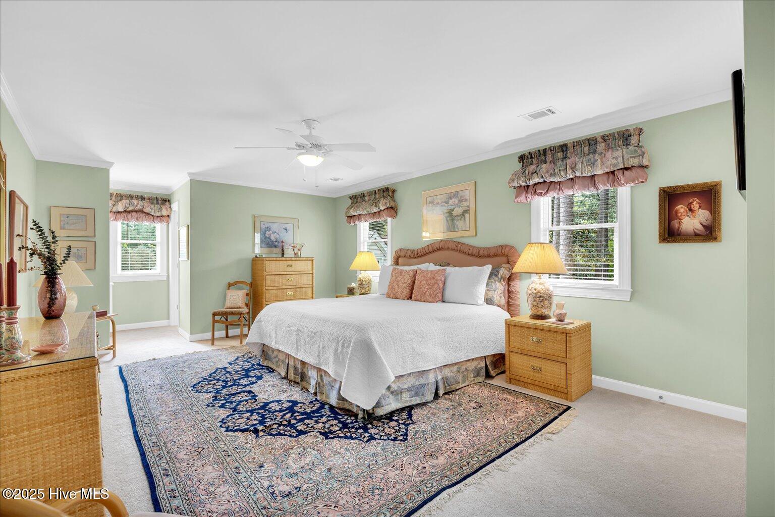 Wilmington, North Carolina, 28403, United States, 4 Bedrooms Bedrooms, ,4 BathroomsBathrooms,Residential,For Sale,1818809