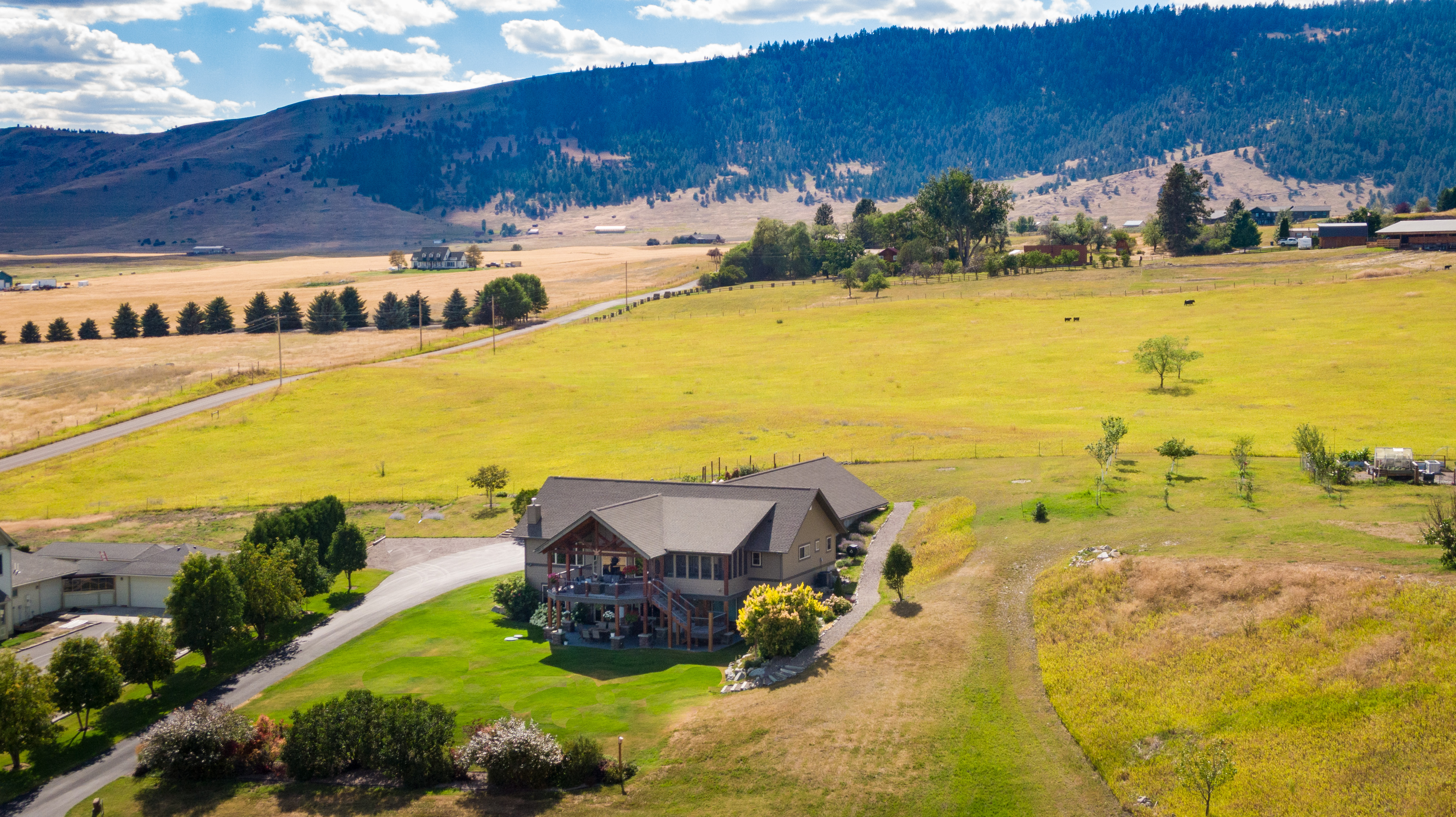 Polson, Montana, 59860, United States, 4 Bedrooms Bedrooms, ,4 BathroomsBathrooms,Residential,For Sale,1900793