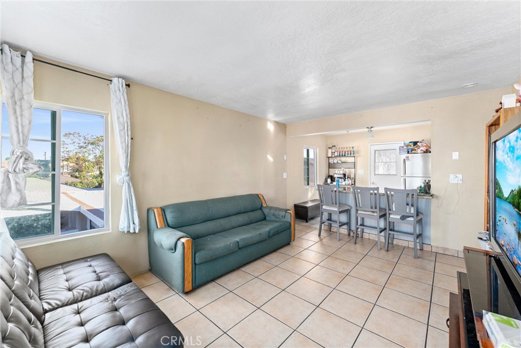 Compton, California, 90220, United States, ,Residential,For Sale,1842717