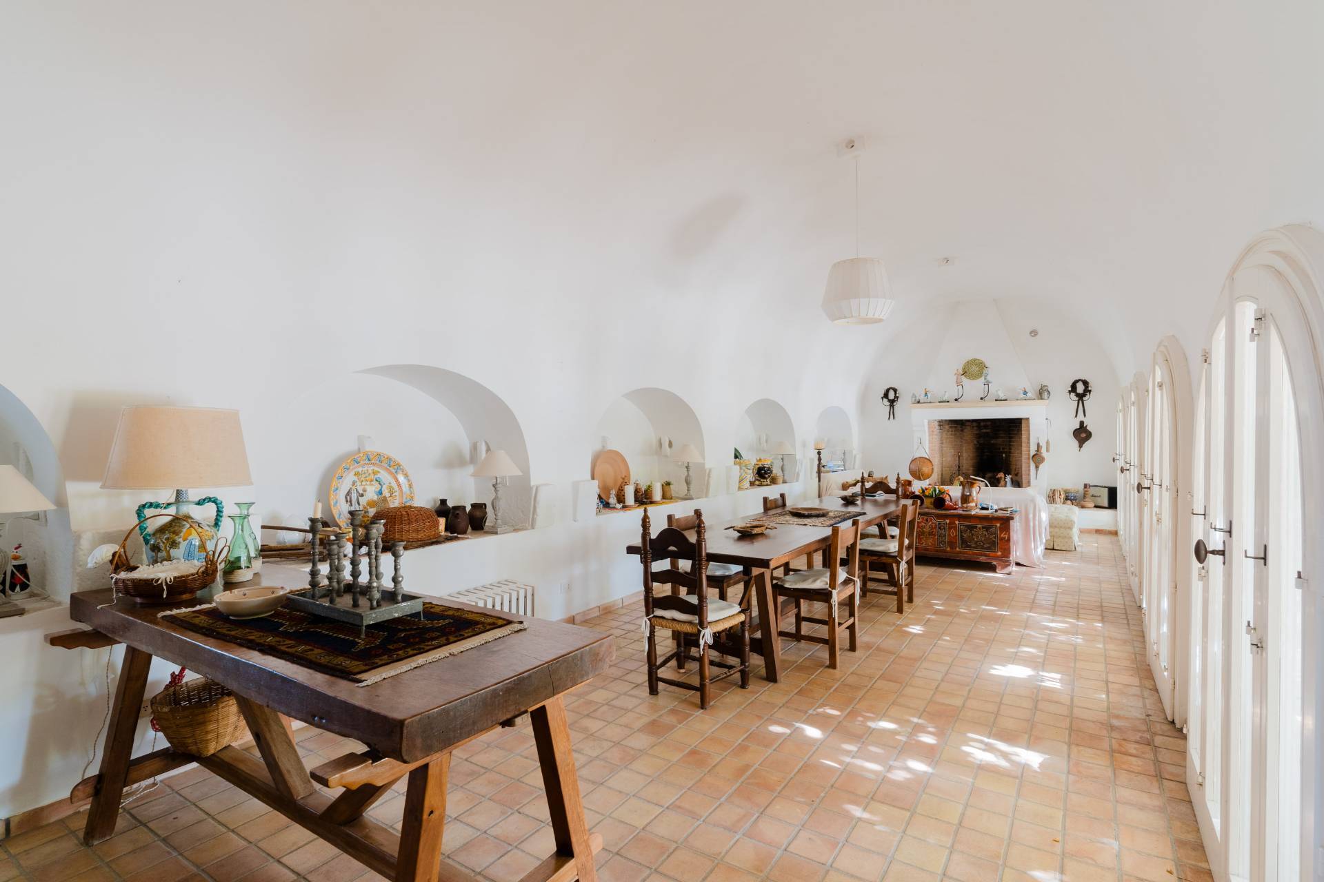 Gioia del Colle, Bari, 70023, IT, 6 Bedrooms Bedrooms, ,9 BathroomsBathrooms,Residential,For Sale,1991978