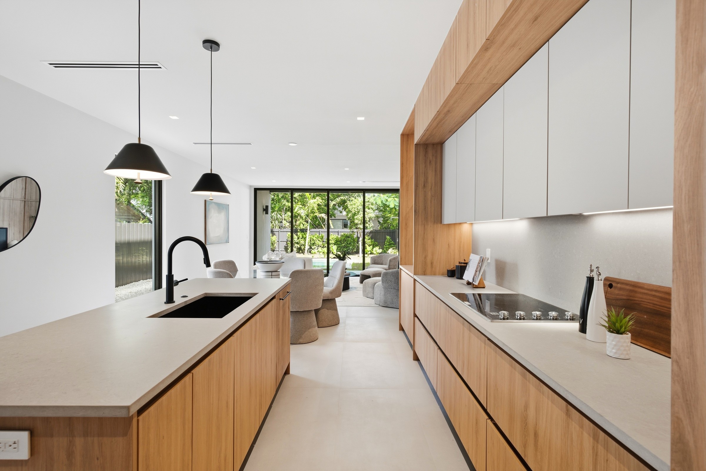  1017 SW 13th Ct, Miami, FL, 33135 - 物件實景