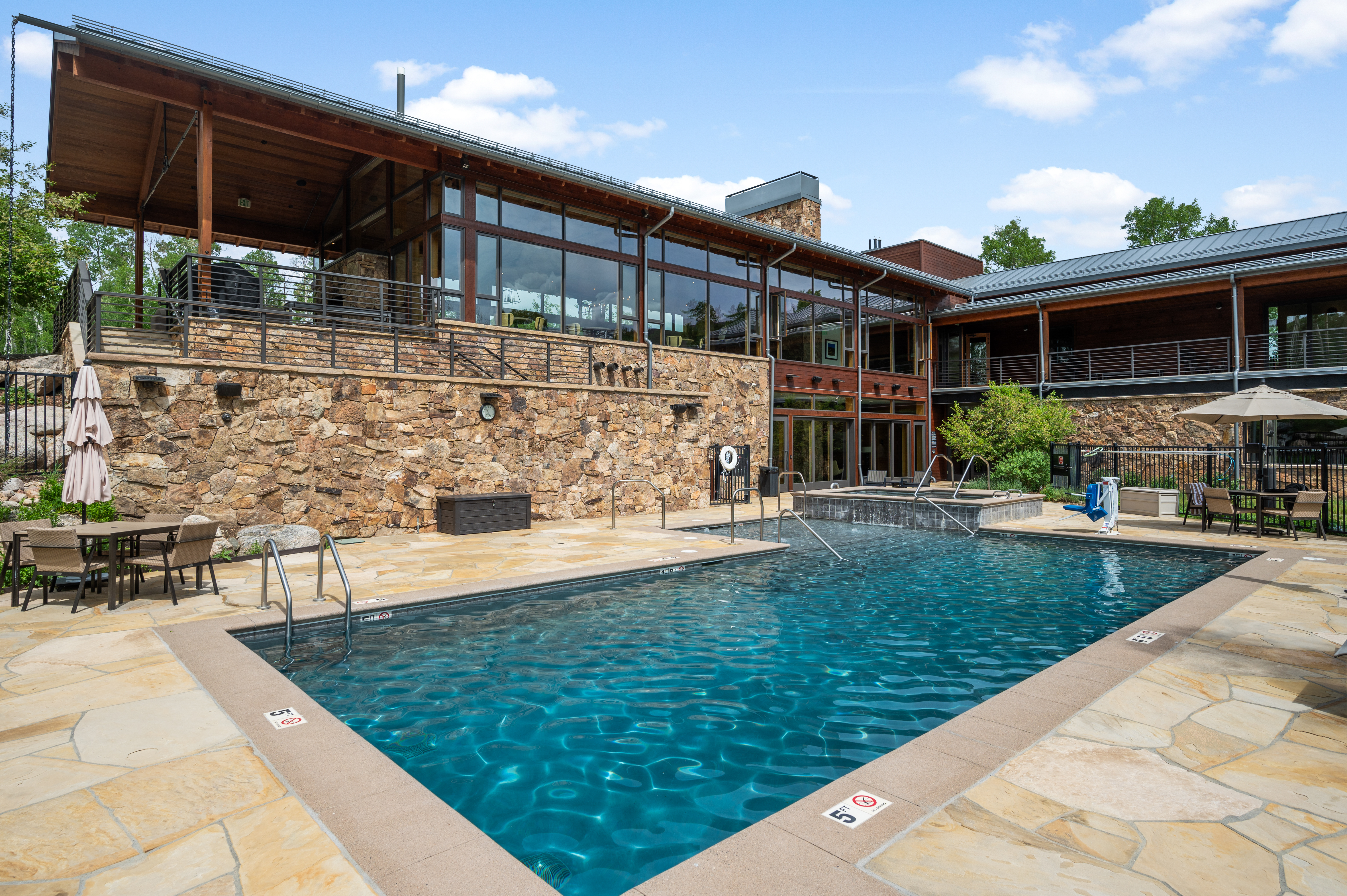  Thoughtfully Designed Mountain Home with Aspen Views - 物件實景
