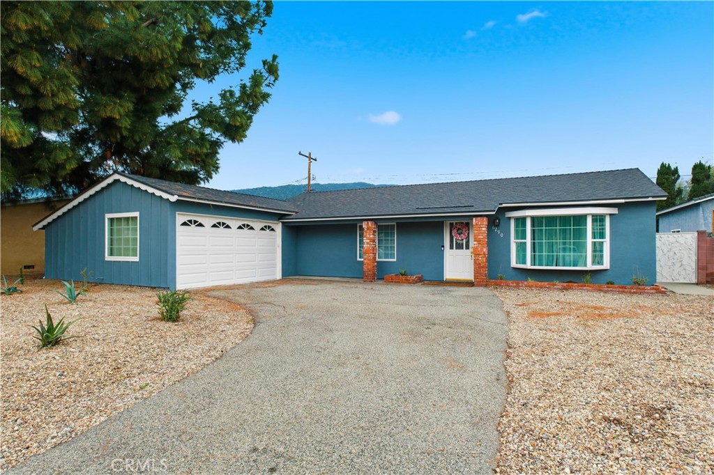 Simi Valley, California, 93063, United States, 3 Bedrooms Bedrooms, ,2 BathroomsBathrooms,Residential,For Sale,2006208