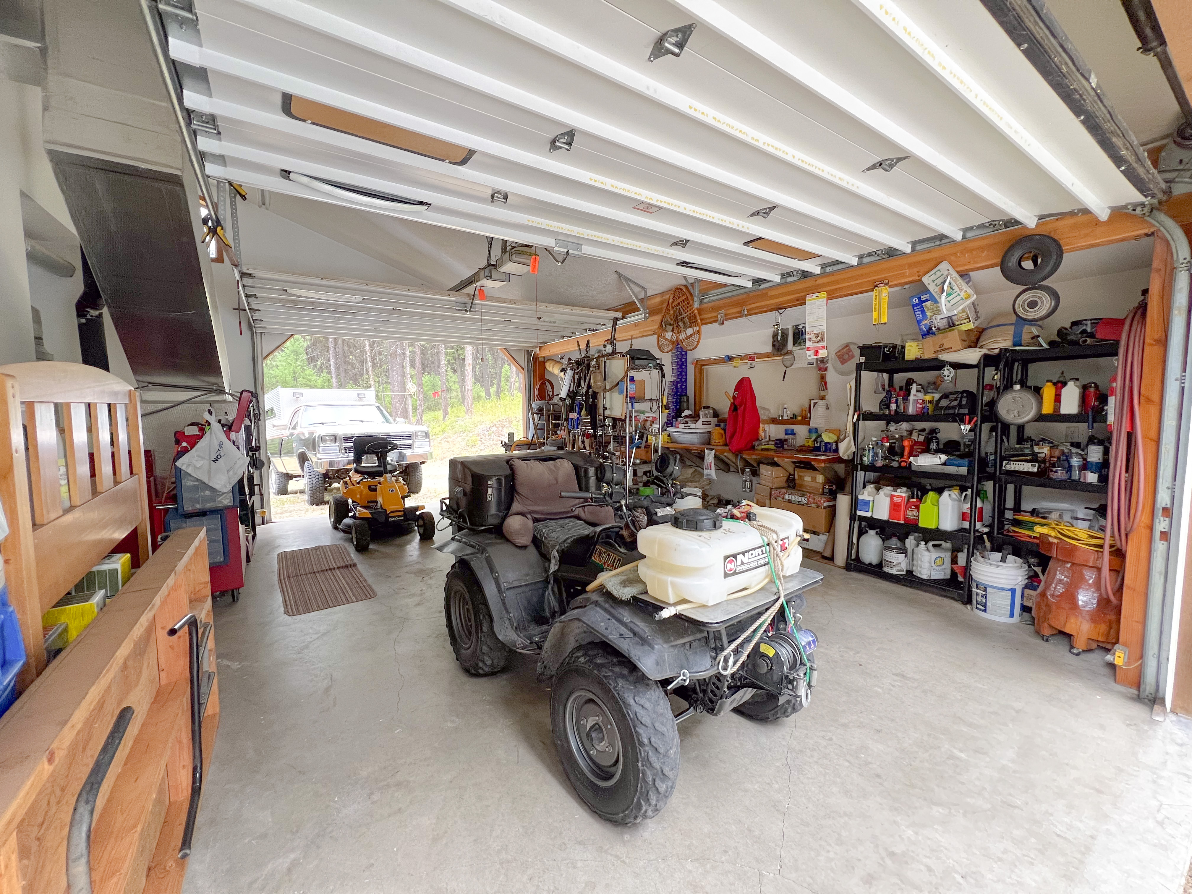 Republic, Washington, 99166, United States, 3 Bedrooms Bedrooms, ,3 BathroomsBathrooms,Residential,For Sale,1976903