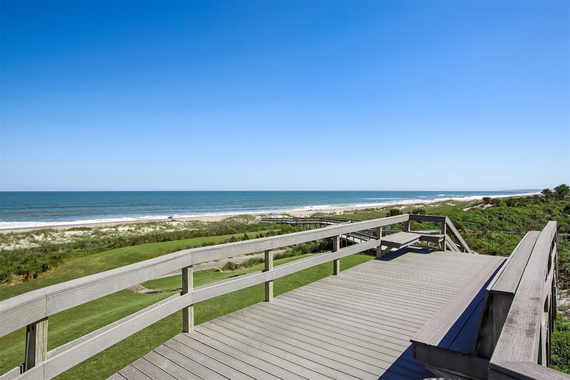 Fernandina Beach, Florida, 32034, United States, 2 Bedrooms Bedrooms, ,2 BathroomsBathrooms,Residential,For Sale,2007797