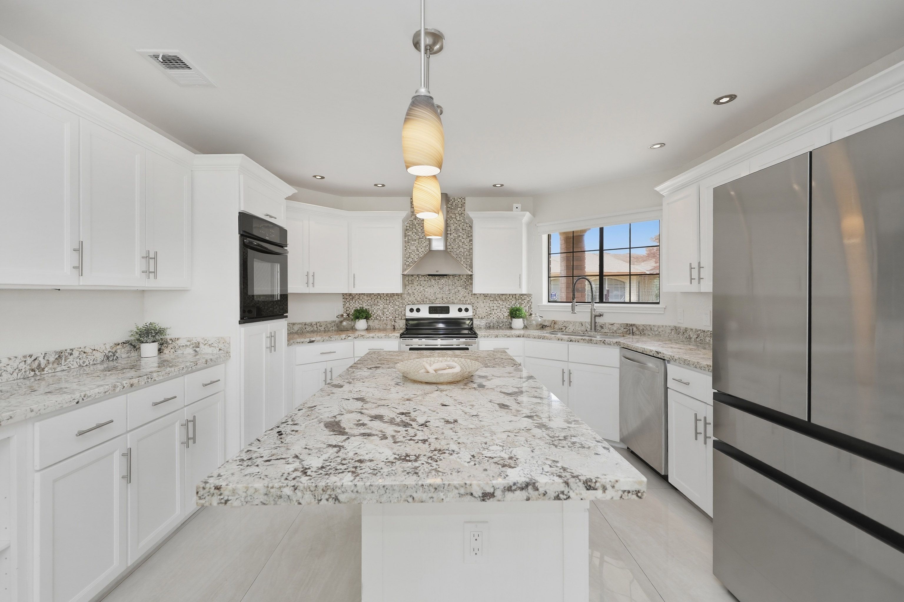  Luxury Living with Timeless Appeal - 物件實景