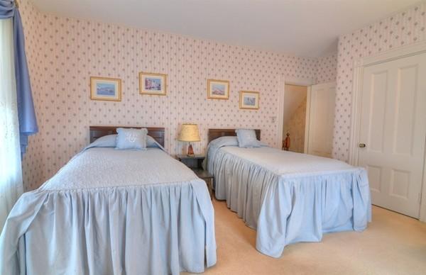 Quincy, Massachusetts, 02169, United States, 4 Bedrooms Bedrooms, ,2 BathroomsBathrooms,Residential,For Sale,1942556