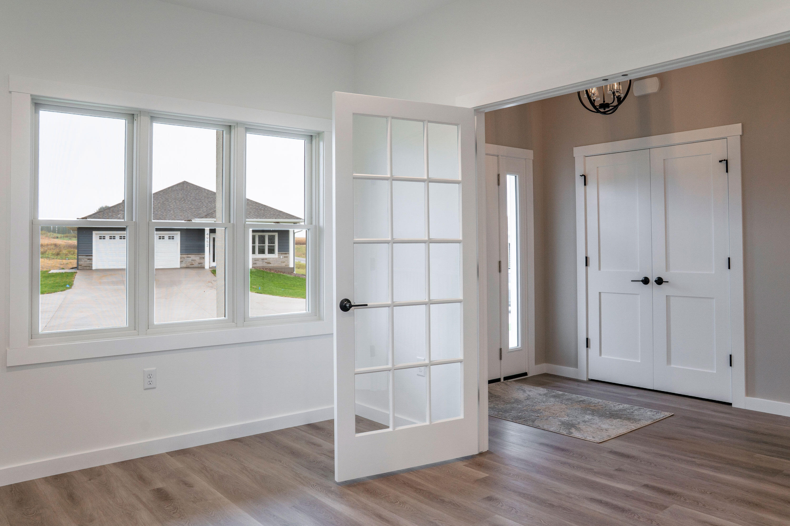 Shelby, Wisconsin, 54601, United States, 3 Bedrooms Bedrooms, ,3 BathroomsBathrooms,Residential,For Sale,1966708