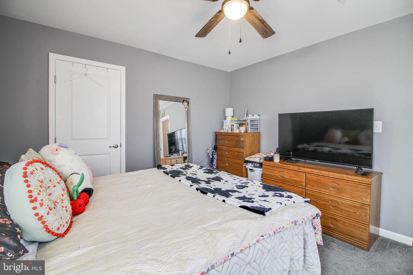 Essex, Maryland, 21221, United States, 5 Bedrooms Bedrooms, ,4 BathroomsBathrooms,Residential,For Sale,1746214