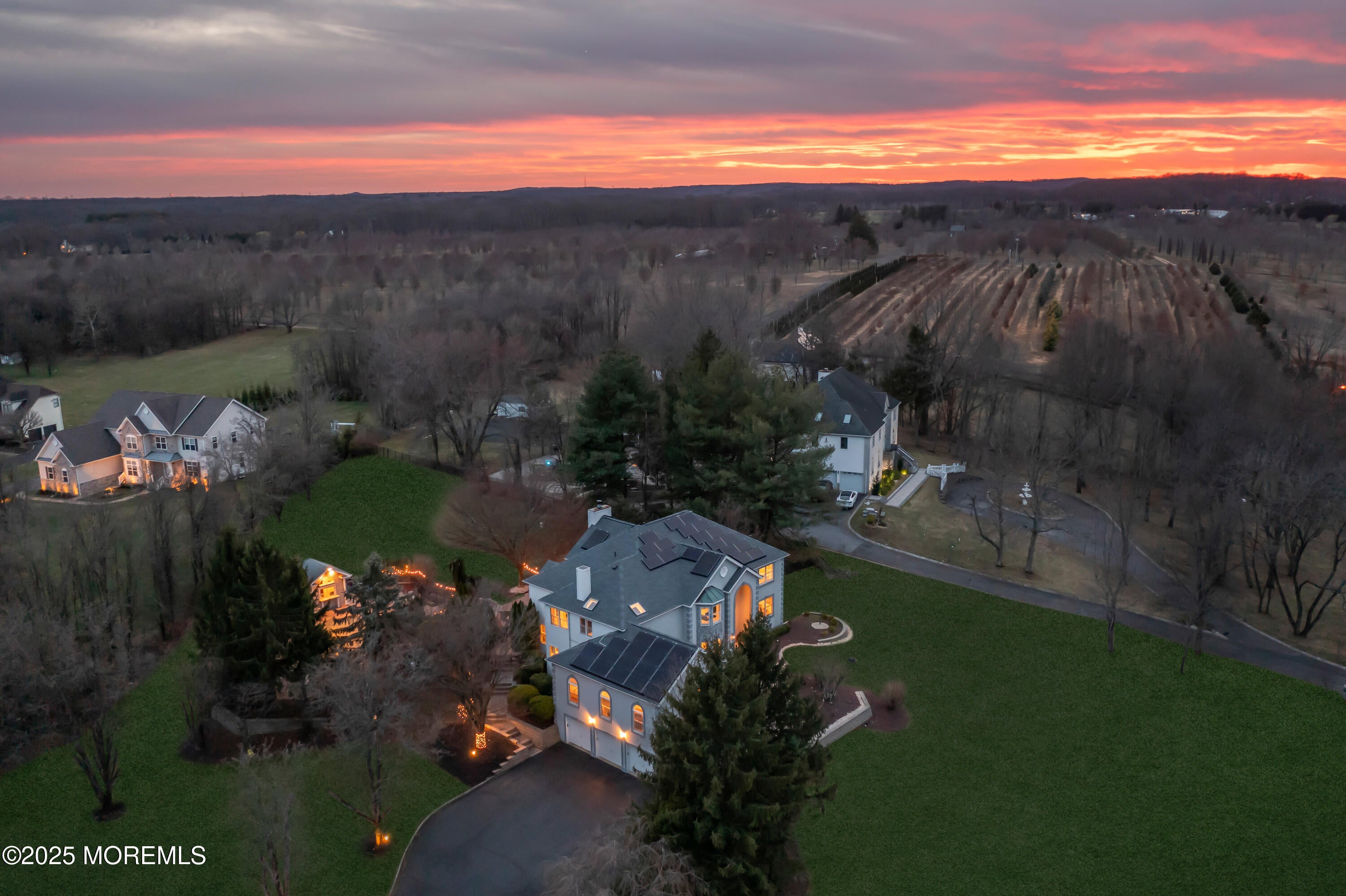 Manalapan, New Jersey, 07726, United States, 6 Bedrooms Bedrooms, ,5 BathroomsBathrooms,Residential,For Sale,1976013