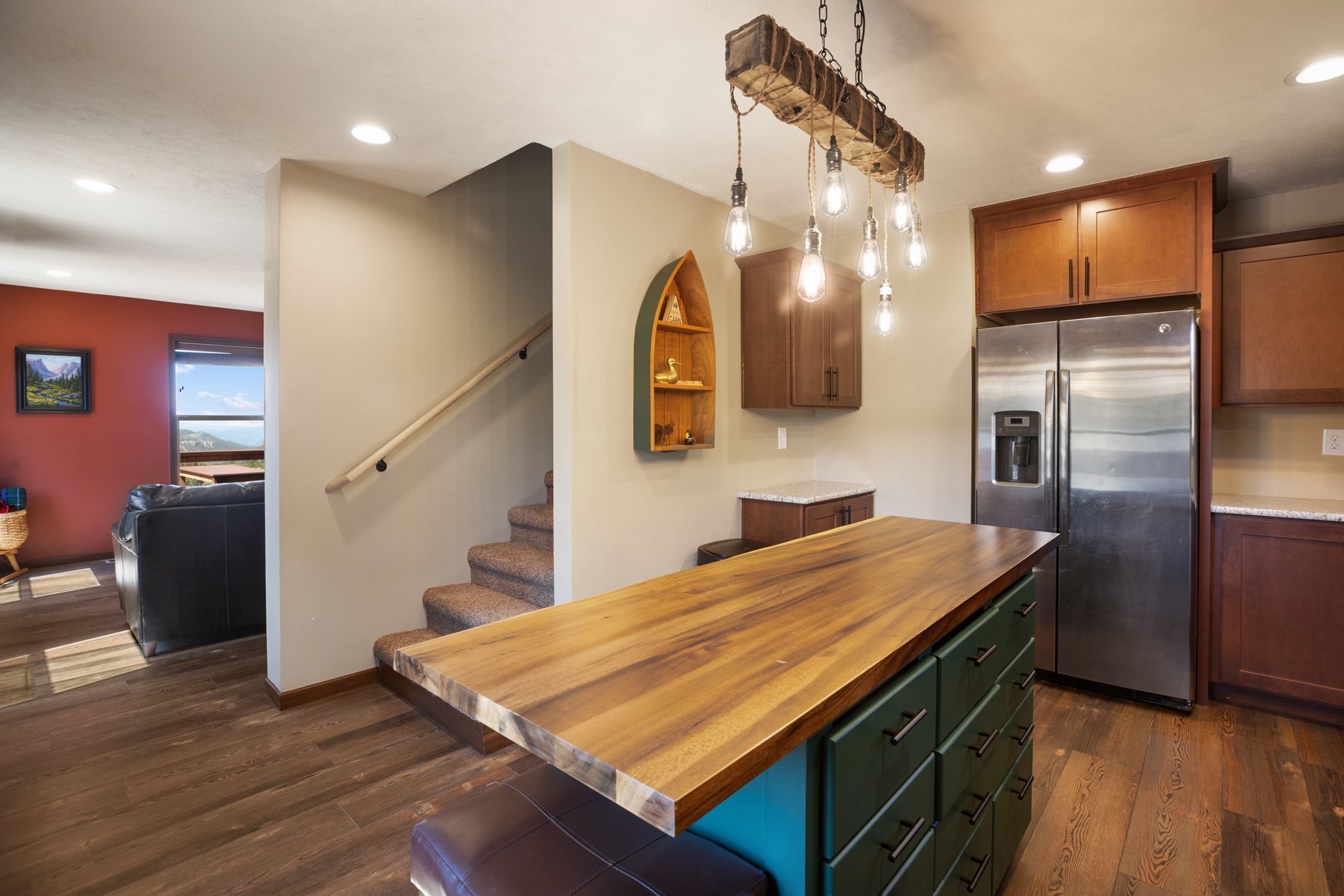 Cripple Creek, Colorado, 80813, United States, 4 Bedrooms Bedrooms, ,3 BathroomsBathrooms,Residential,For Sale,1856963