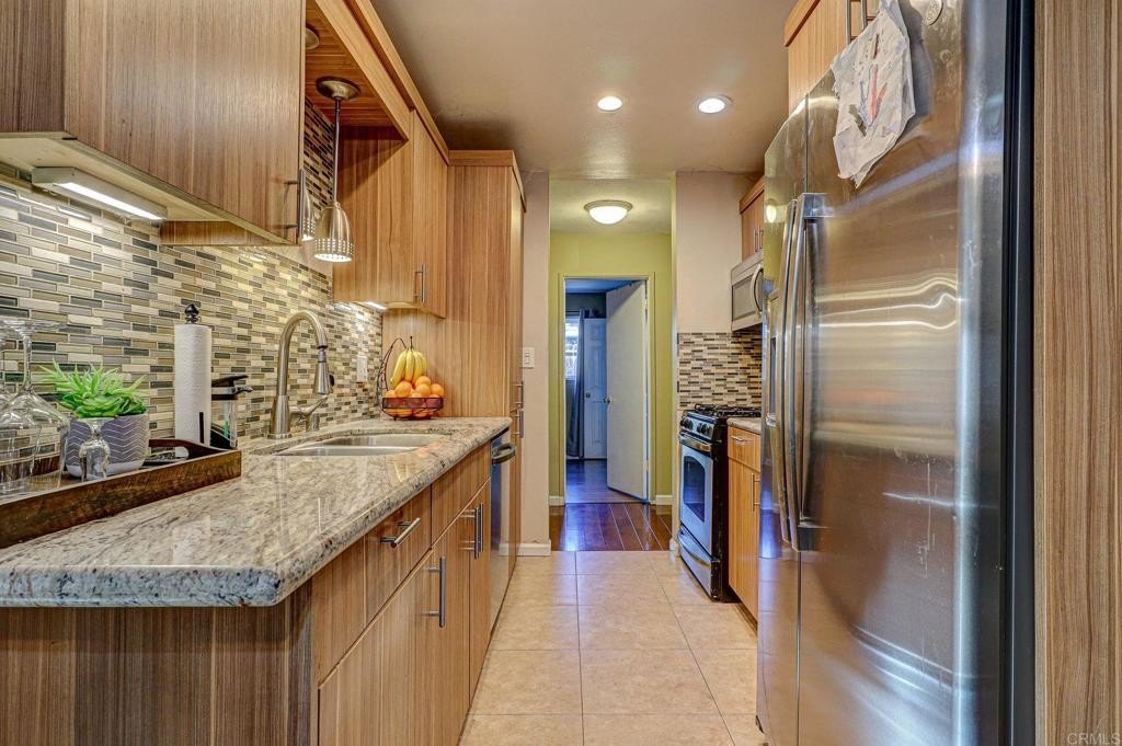 Spring Valley, California, 91977, United States, 3 Bedrooms Bedrooms, ,2 BathroomsBathrooms,Residential,For Sale,1908463