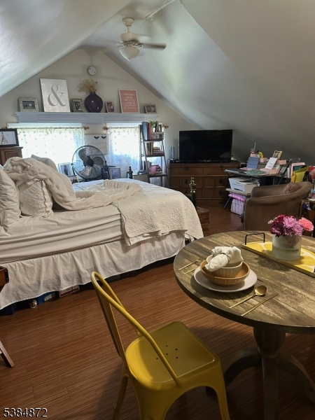 Irvington Twp., New Jersey, 07111, United States, 6 Bedrooms Bedrooms, ,4 BathroomsBathrooms,Residential,For Sale,1947988