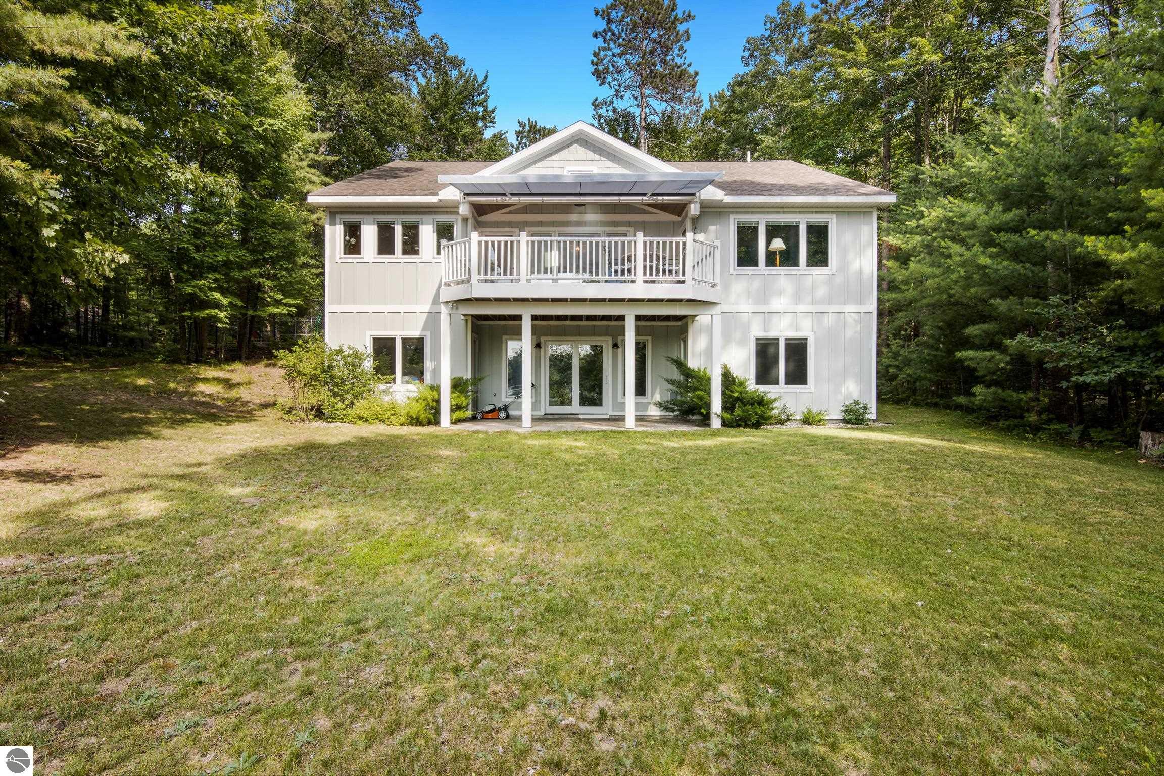 Traverse City, Michigan, 49696, United States, 4 Bedrooms Bedrooms, ,2 BathroomsBathrooms,Residential,For Sale,1975308