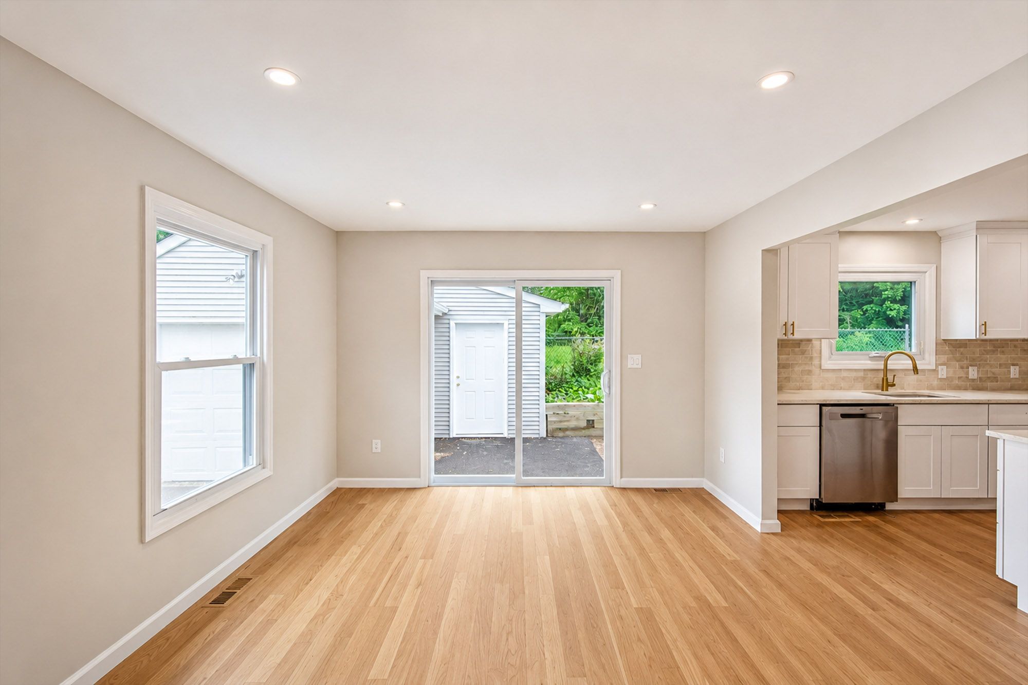  195 Van Winkle Street, East Rutherford, NJ, 07073 - 物件實景