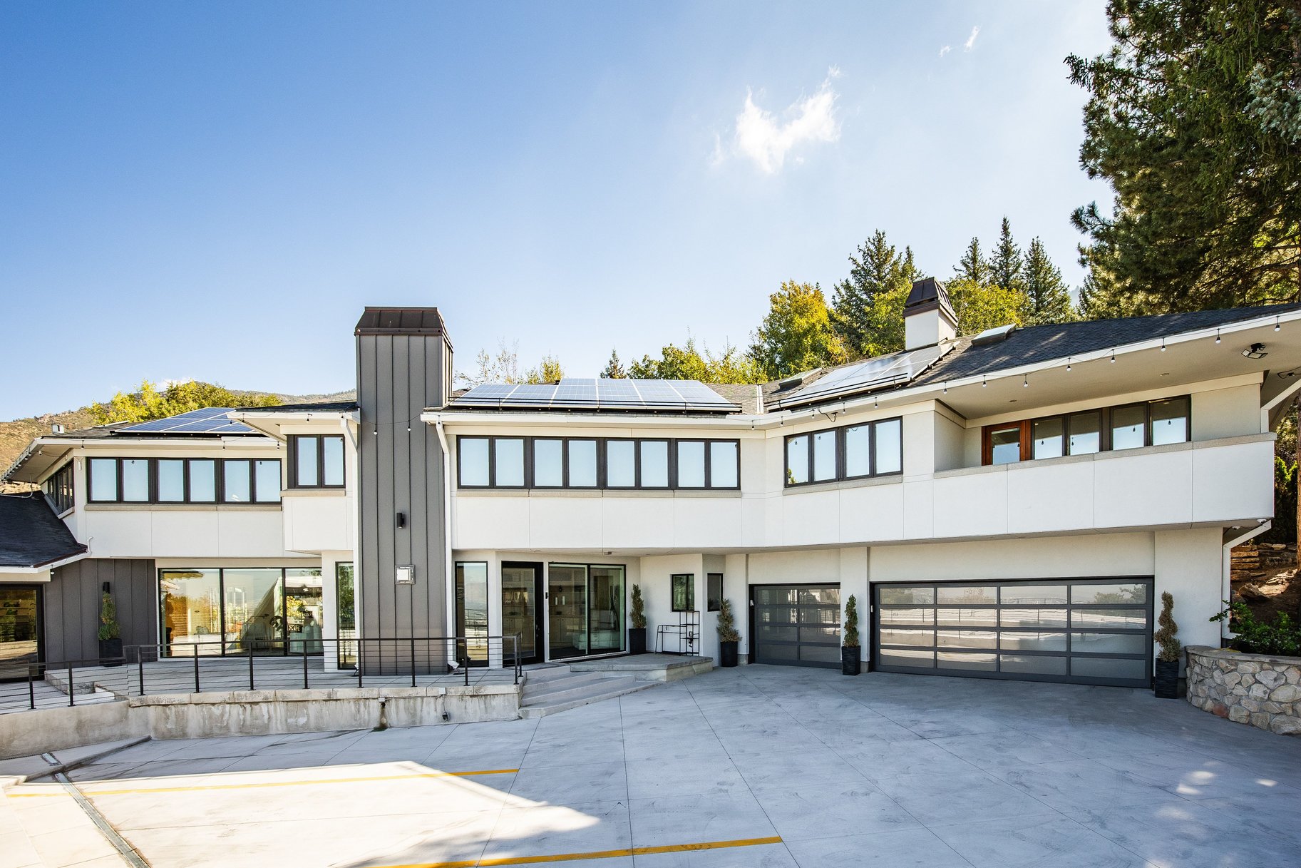  An Extraordinary Estate Above the Valley - 物件實景