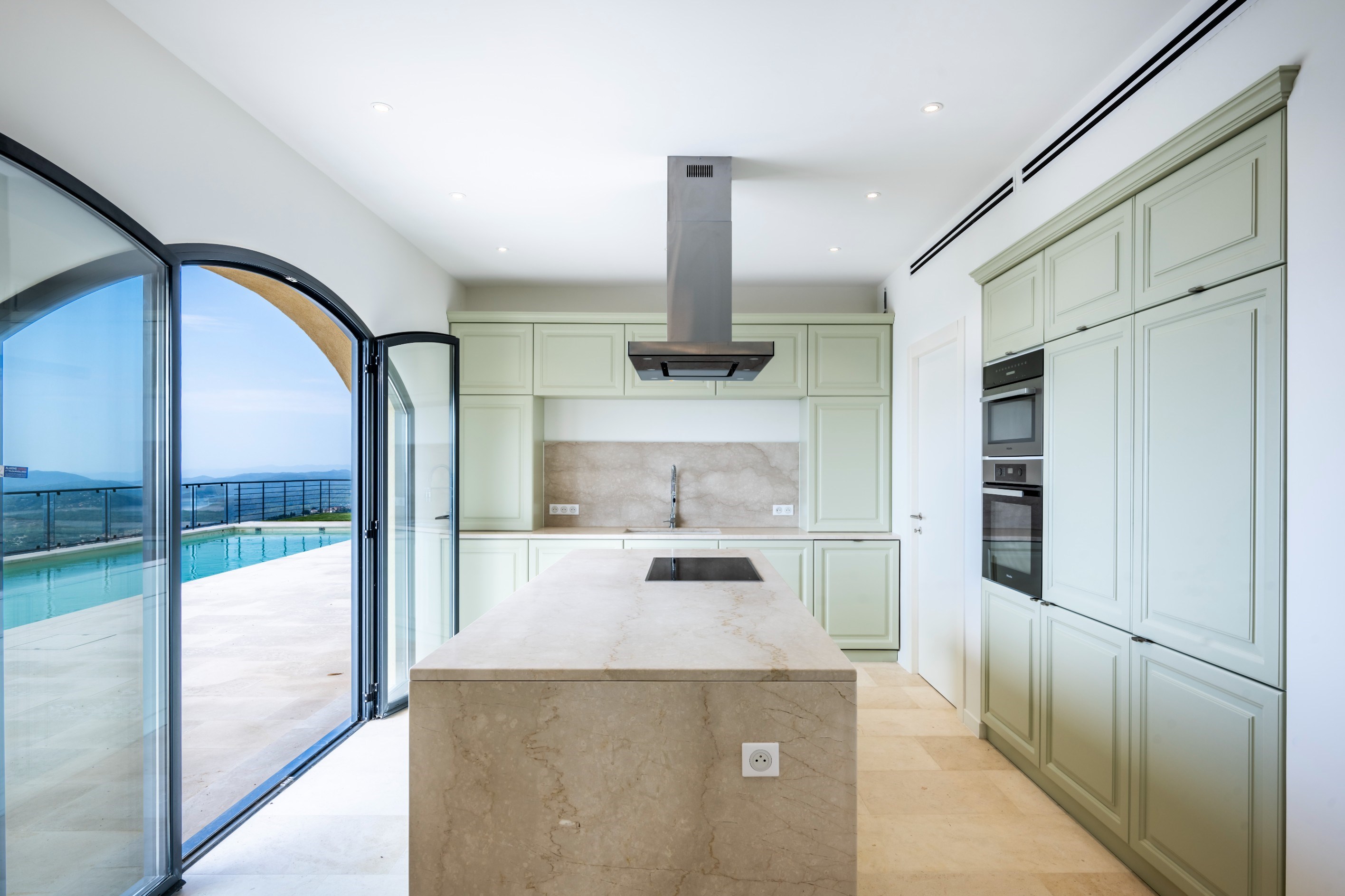  Contemporary villa with panoramic sea, lake and Estérel views in Spéracedes - 物件實景