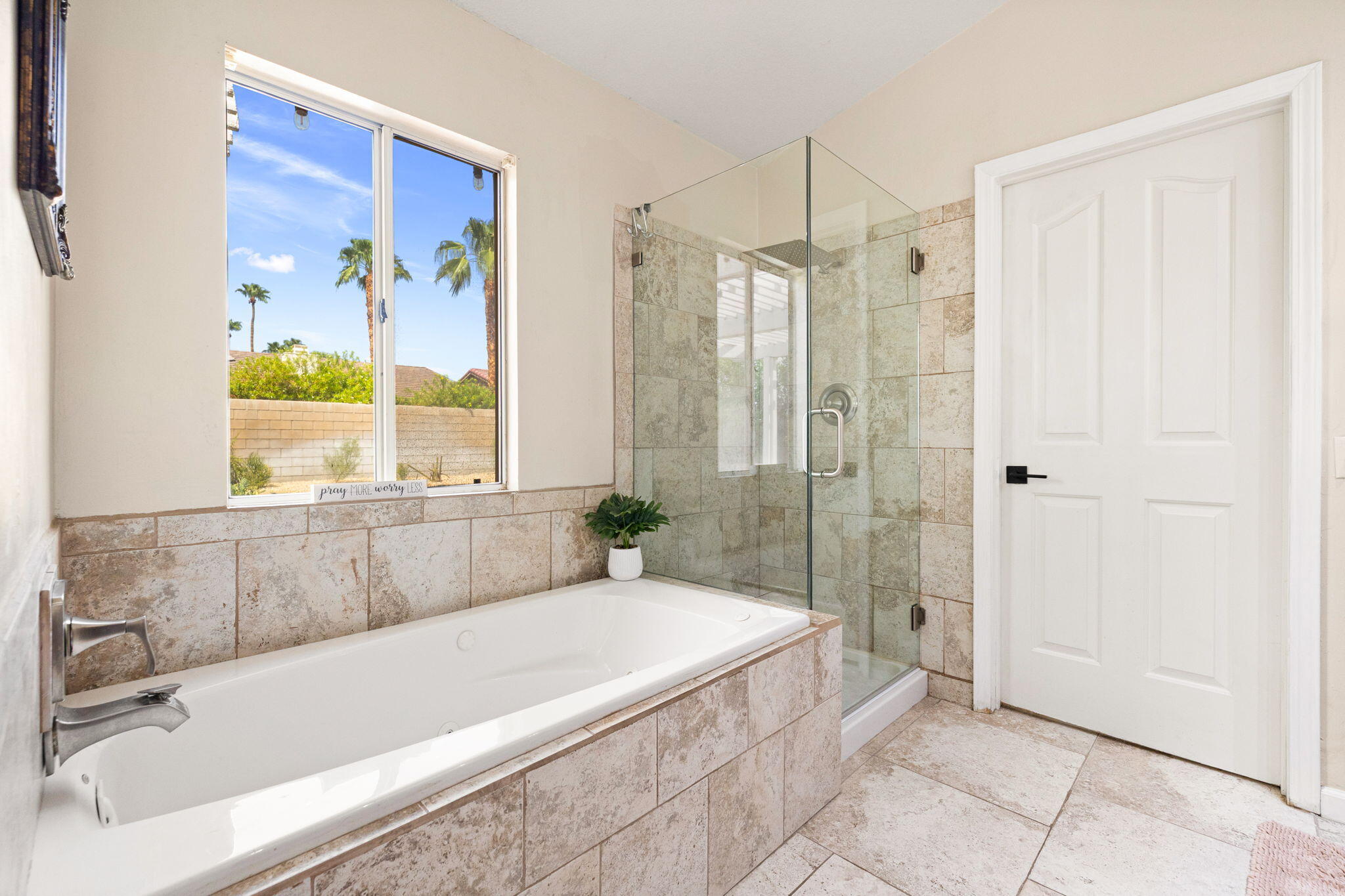 Palm Desert, California, 92211, United States, 3 Bedrooms Bedrooms, ,2 BathroomsBathrooms,Residential,For Sale,1938835