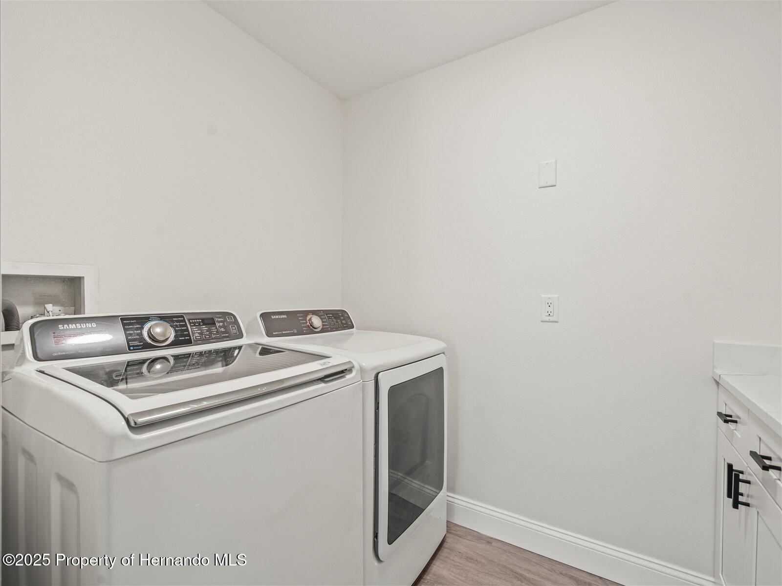 Homosassa, Florida, 34446, United States, 3 Bedrooms Bedrooms, ,3 BathroomsBathrooms,Residential,For Sale,1939806