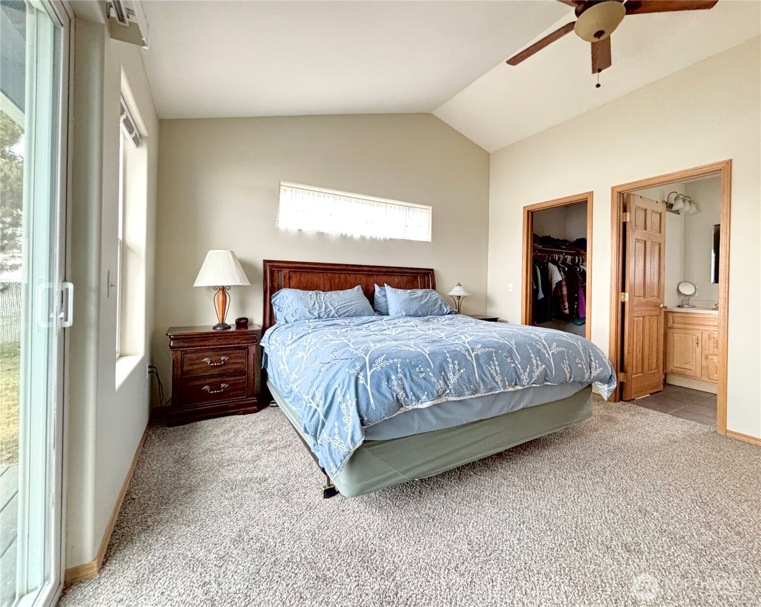 Moses Lake, Washington, 98837, United States, 3 Bedrooms Bedrooms, ,2 BathroomsBathrooms,Residential,For Sale,1876419