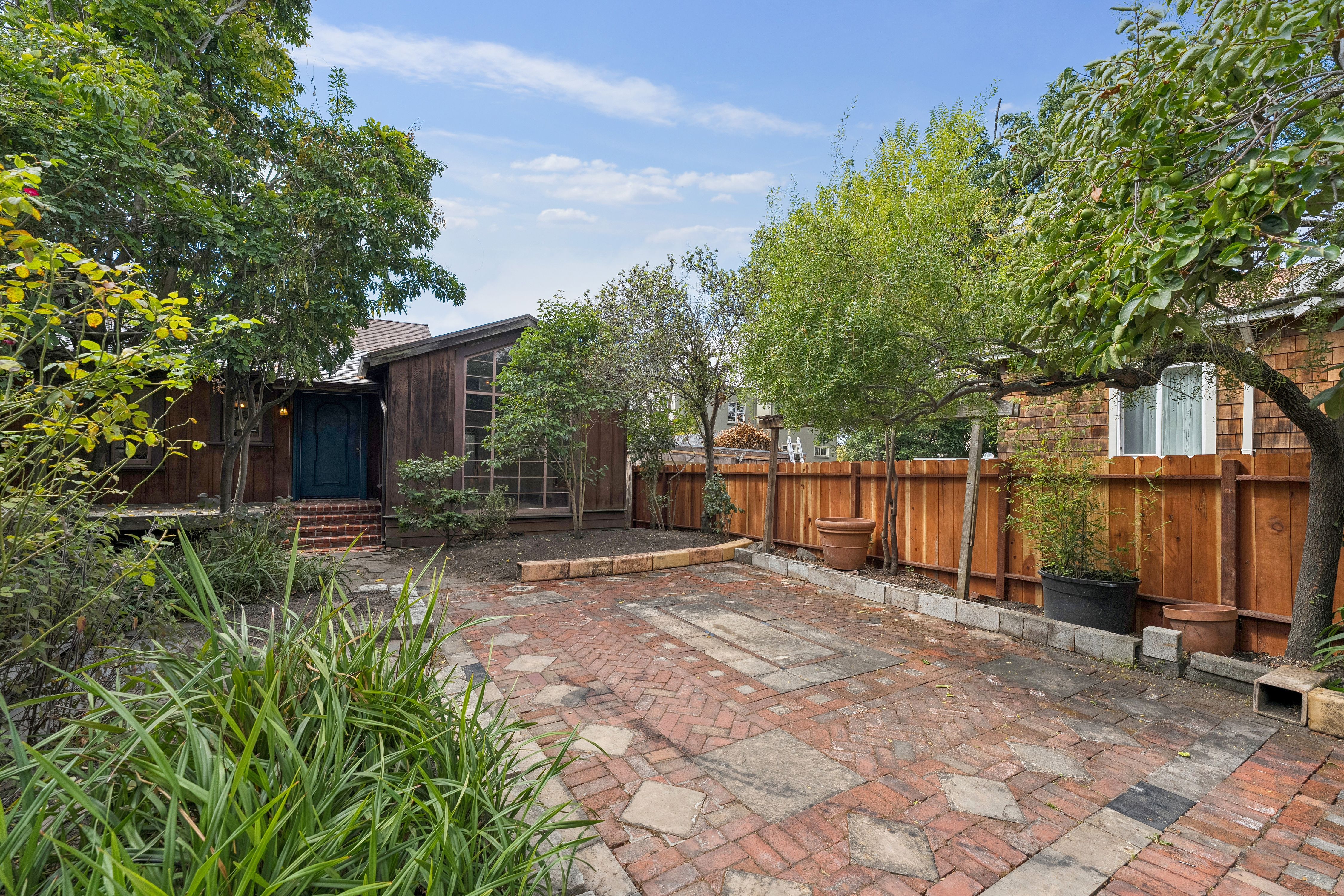  Iconic 1907 Berkeley Property with Three Distinct Structures - 物件實景