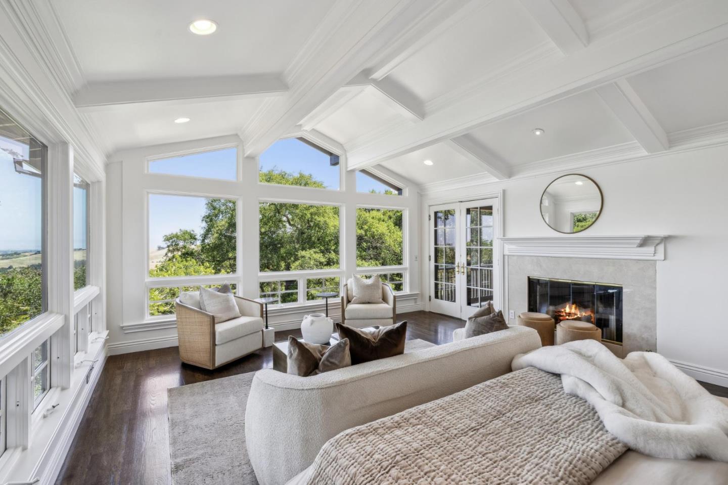 Portola Valley, California, 94028, United States, 6 Bedrooms Bedrooms, ,6 BathroomsBathrooms,Residential,For Sale,1917996