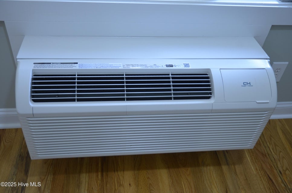 Spring Hope, North Carolina, 27882, United States, 4 Bedrooms Bedrooms, ,2 BathroomsBathrooms,Residential,For Sale,1974659