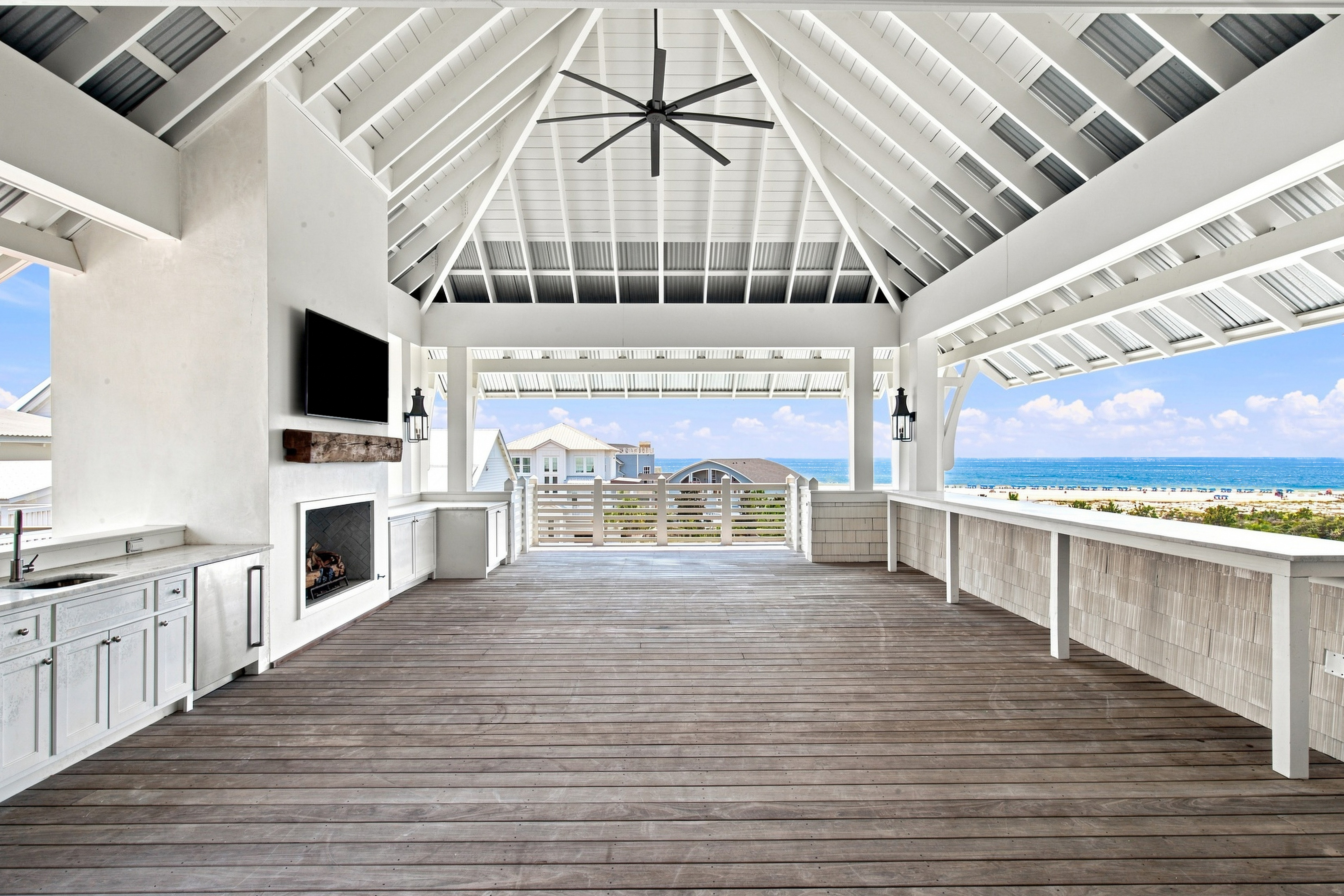  Sophisticated Coastal Living Framed By Gulf Views - 物件實景