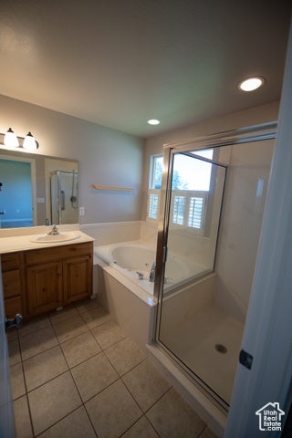 Hooper, Utah, 84315, United States, 4 Bedrooms Bedrooms, ,3 BathroomsBathrooms,Residential,For Sale,1904252
