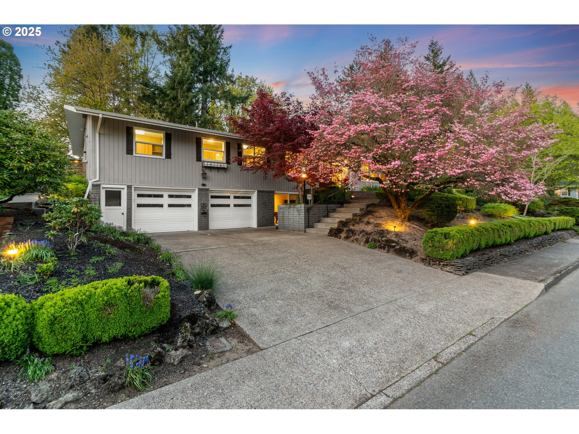 Portland, Oregon, 97225, United States, 3 Bedrooms Bedrooms, ,3 BathroomsBathrooms,Residential,For Sale,1787788