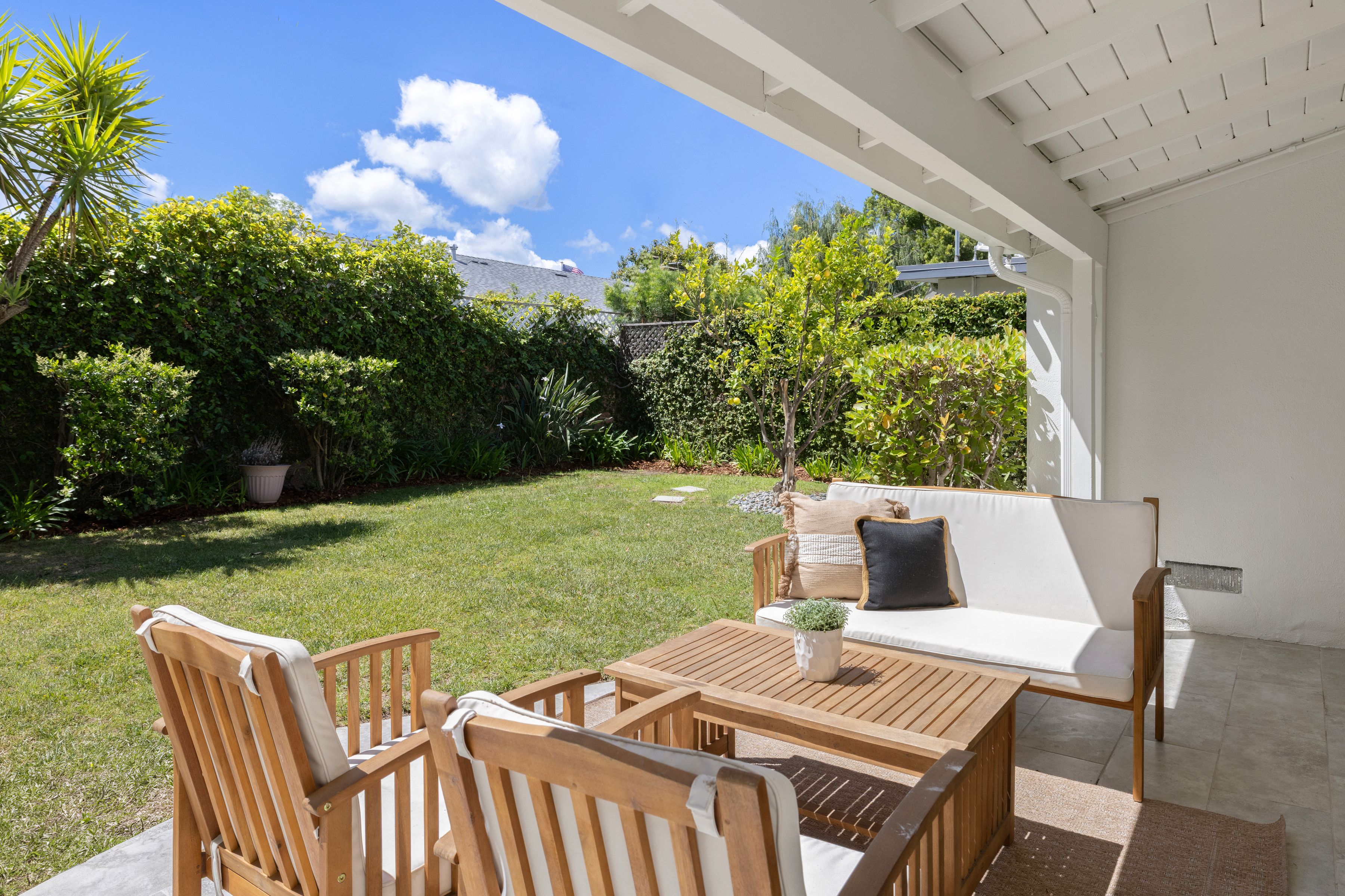  17212 Bullock Street - 物件實景