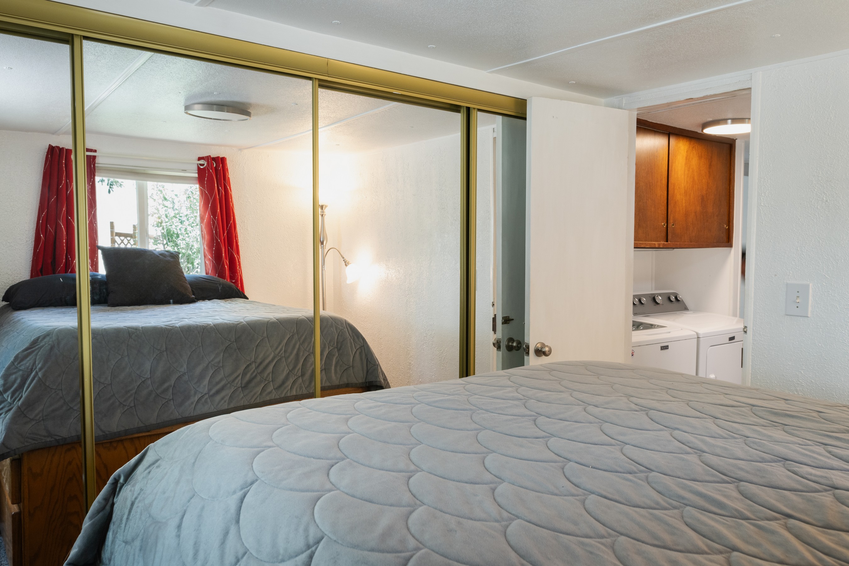 Convenient Living in New Castle