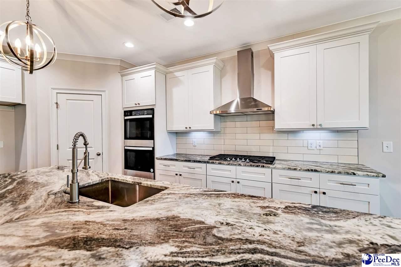 Florence, South Carolina, 29501, United States, 5 Bedrooms Bedrooms, ,5 BathroomsBathrooms,Residential,For Sale,1856314