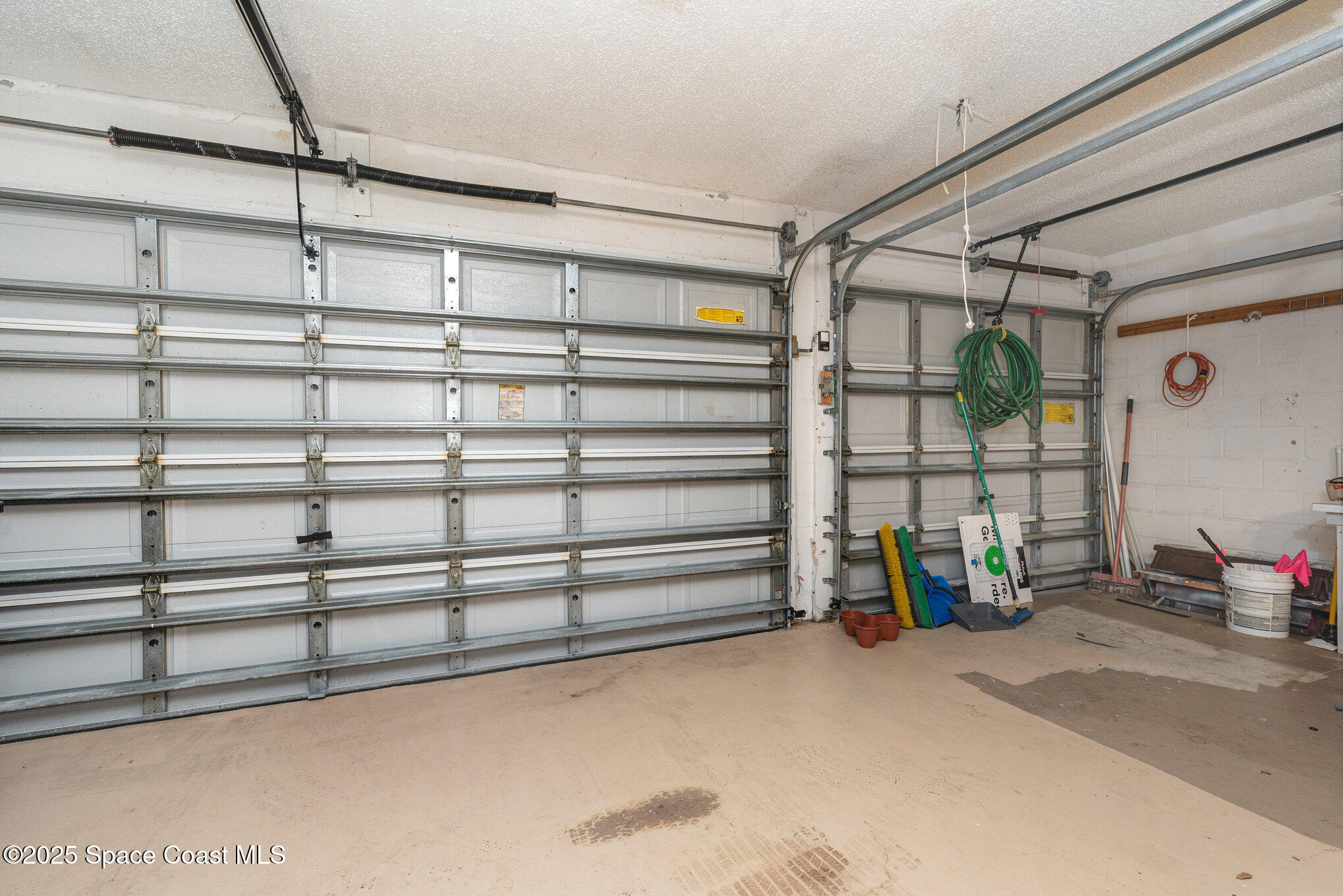 Palm Bay, Florida, 32908, United States, 6 Bedrooms Bedrooms, ,5 BathroomsBathrooms,Residential,For Sale,1995806