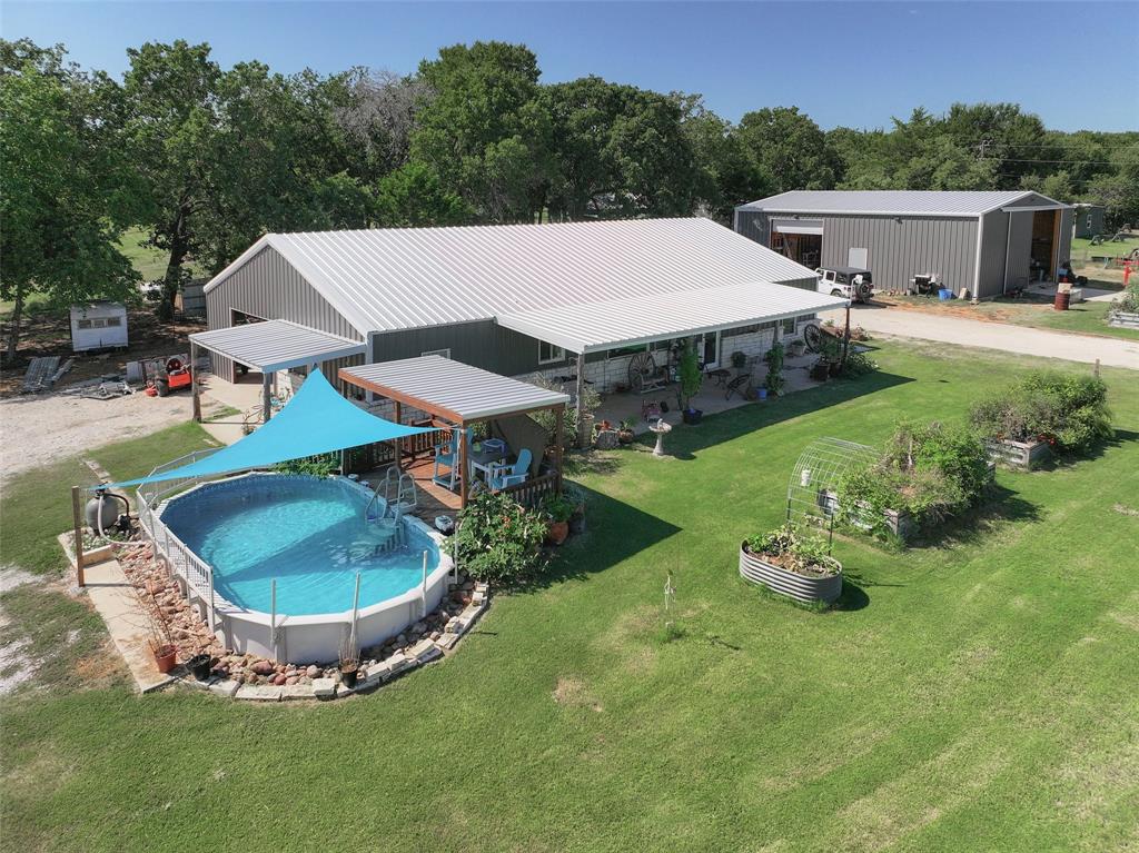 Cleburne, Texas, 76031, United States, 2 Bedrooms Bedrooms, ,2 BathroomsBathrooms,Residential,For Sale,1826745
