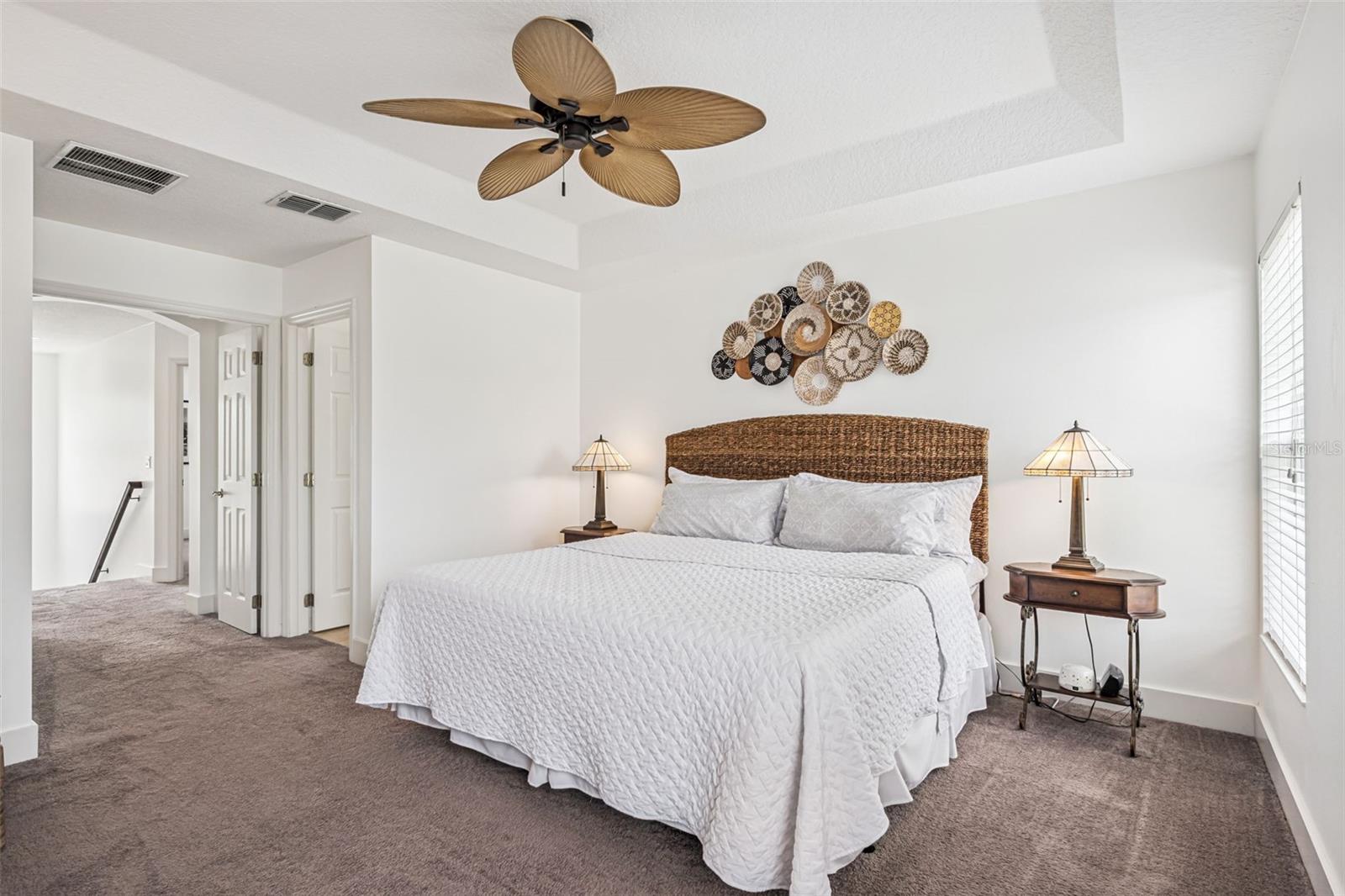 ORLANDO, Florida, 32837, United States, 5 Bedrooms Bedrooms, ,3 BathroomsBathrooms,Residential,For Sale,2010321