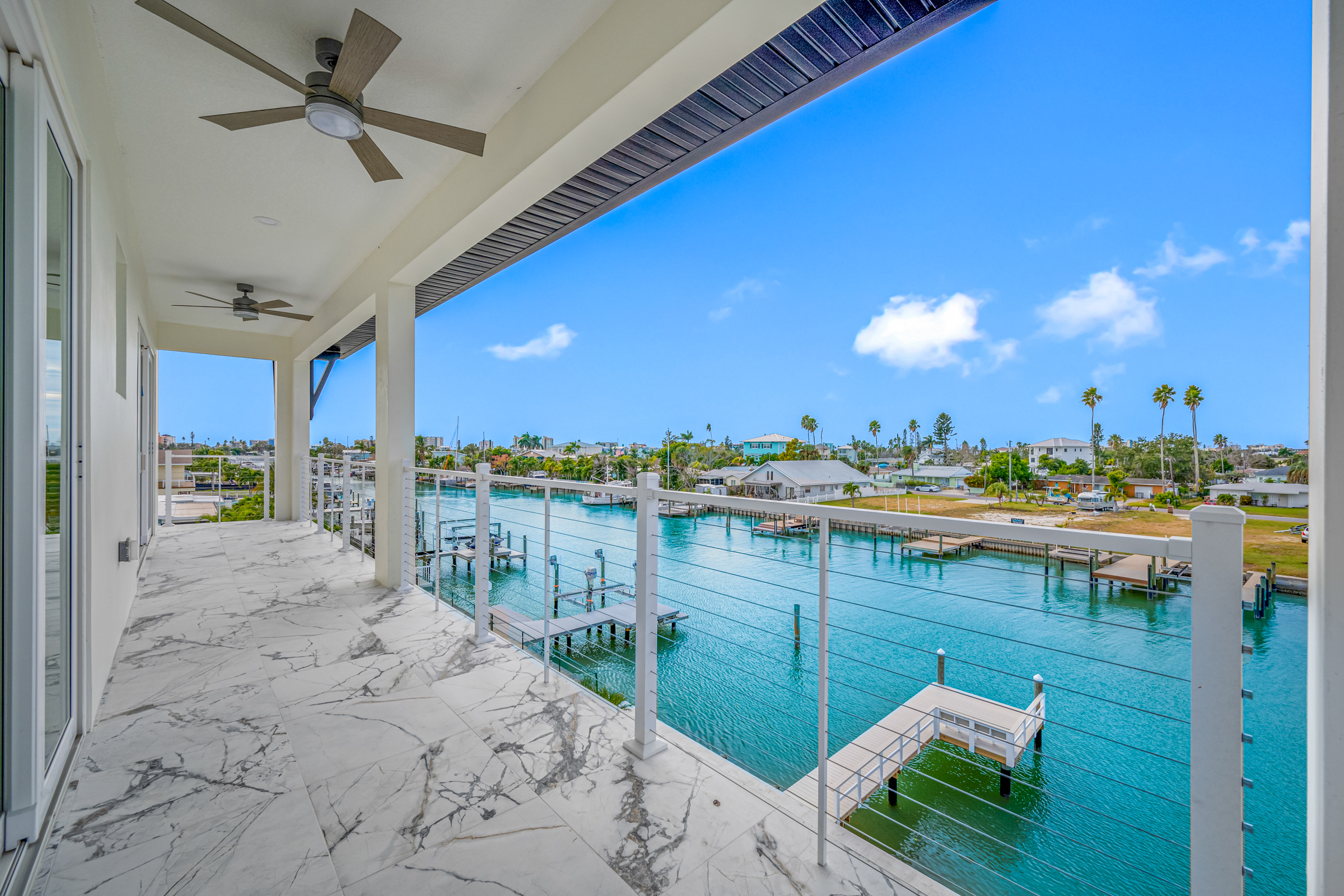 Madeira Beach, Florida, 33708, United States, 6 Bedrooms Bedrooms, ,6 BathroomsBathrooms,Residential,For Sale,1988521