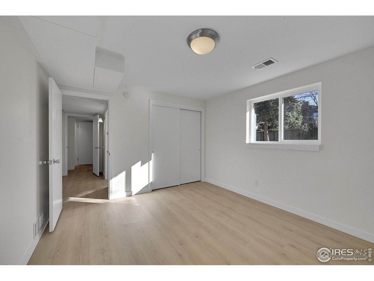 Boulder, Colorado, 80305, United States, 4 Bedrooms Bedrooms, ,2 BathroomsBathrooms,Residential,For Sale,1989611