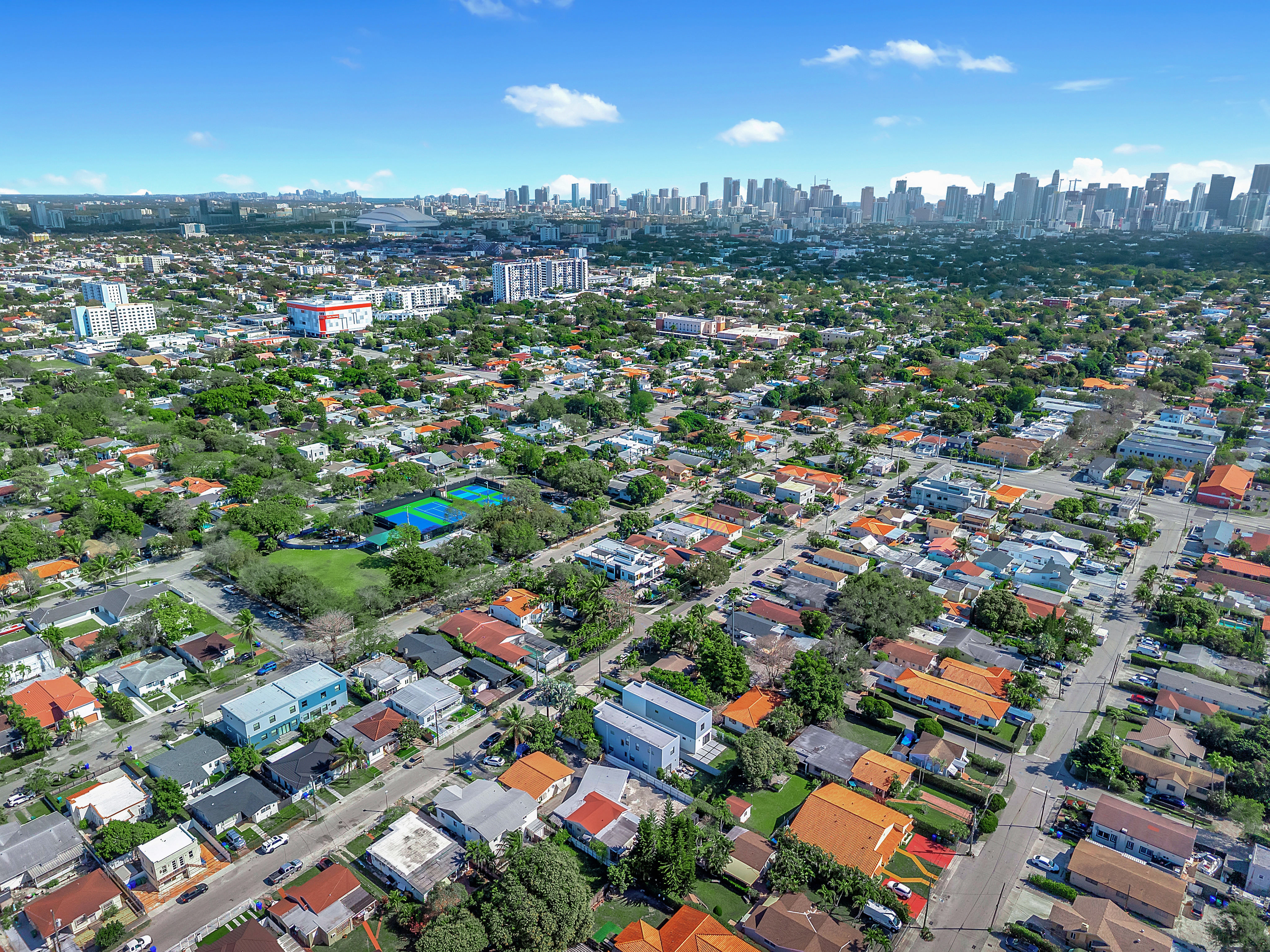  2320 SW 14th St, Miami, FL, 33145 - 物件實景