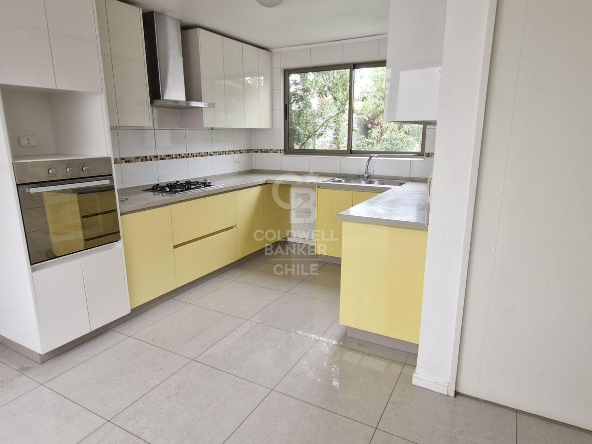 Colina, Chile, 3 Bedrooms Bedrooms, ,3 BathroomsBathrooms,Residential,For Sale,1998483