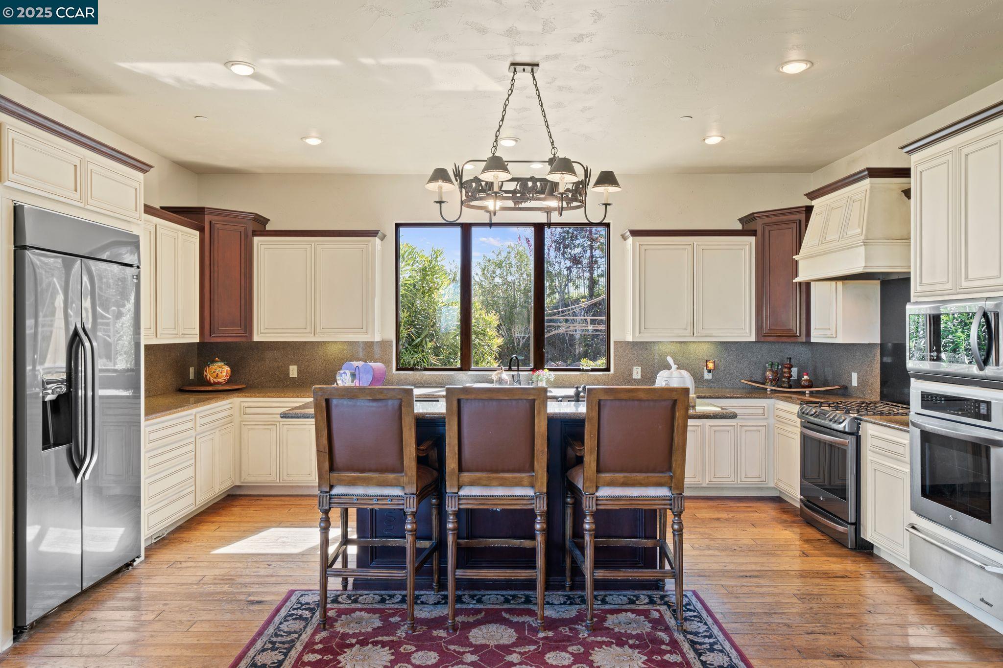 Livermore, California, 94550, United States, 5 Bedrooms Bedrooms, ,4 BathroomsBathrooms,Residential,For Sale,1918486