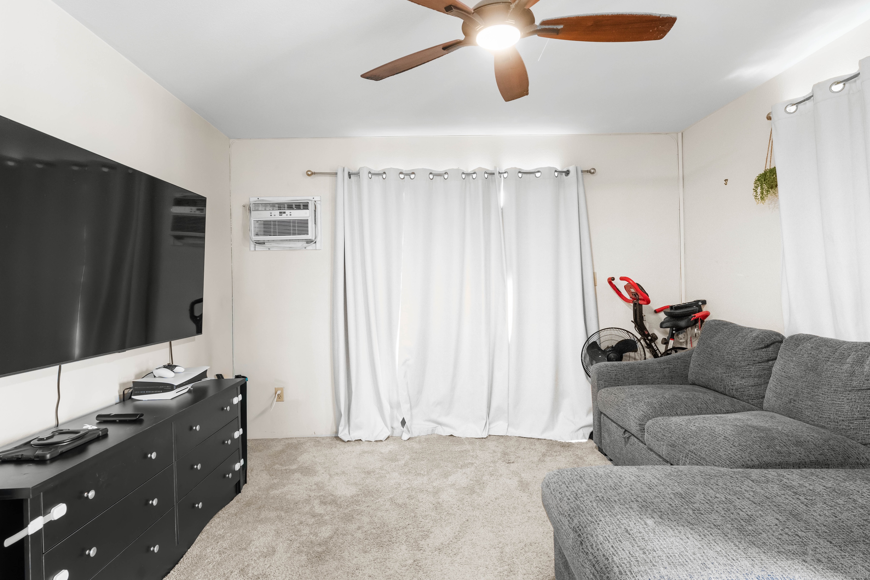 Well-maintained 1-bedroom, 1-bath corner unit in Iao Parkside - 物件實景