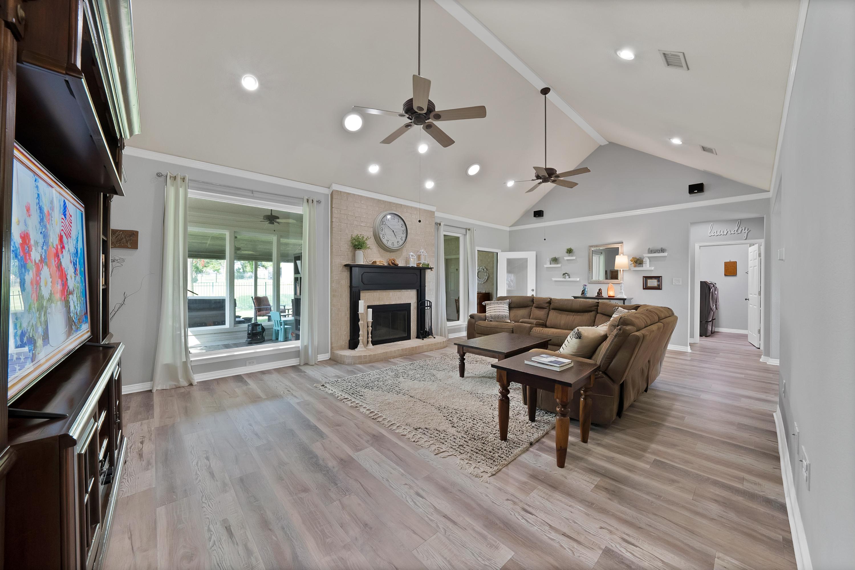  300 Buena Vista Drive, Willow Park, TX, 76087 - 物件實景