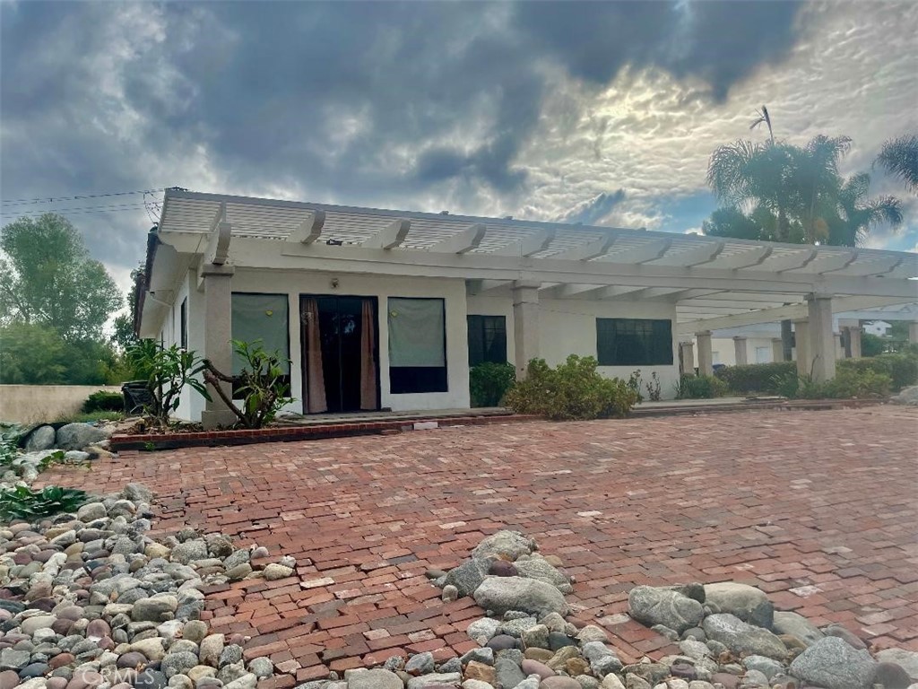 Rowland Heights, California, 91748, United States, 11 Bedrooms Bedrooms, ,13 BathroomsBathrooms,Residential,For Sale,1981870