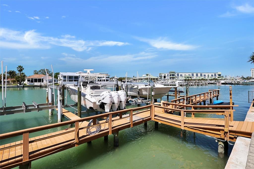 St Petersburg, Florida, 33715, United States, 2 Bedrooms Bedrooms, ,2 BathroomsBathrooms,Residential,For Sale,1744424