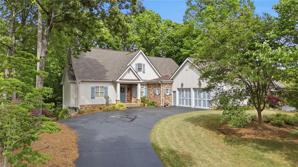 Dawsonville, Georgia, 30534, United States, 4 Bedrooms Bedrooms, ,6 BathroomsBathrooms,Residential,For Sale,2036559