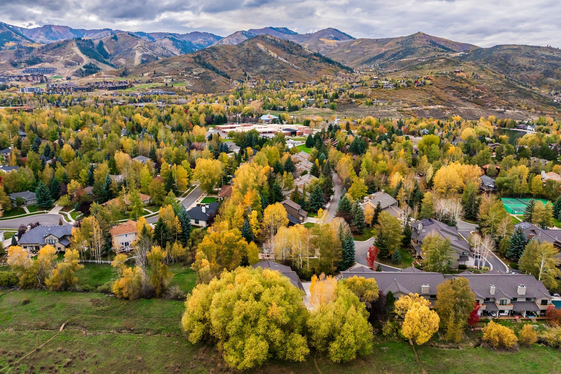  Updated Townhome in Ptarmigan’s Best Location with Ski Run Views - 物件實景