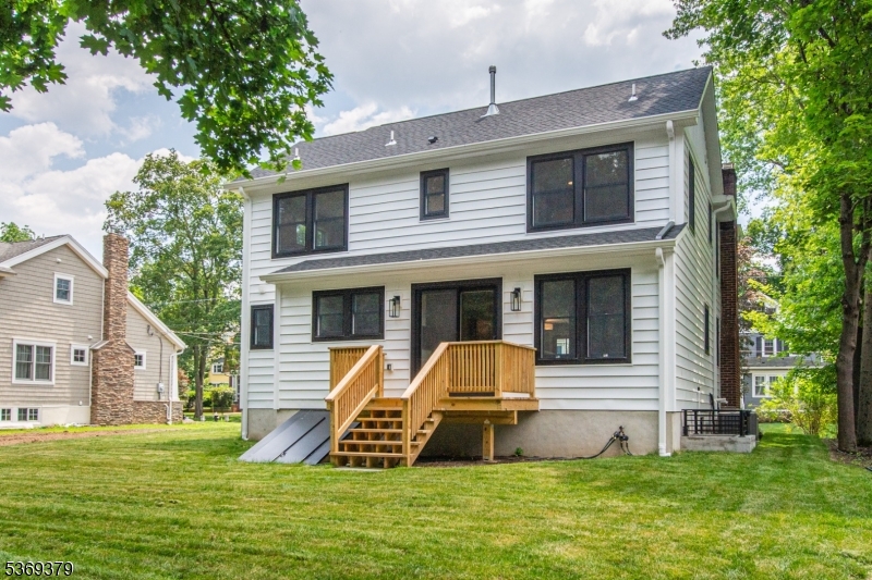 Essex Fells Twp., New Jersey, 07021, United States, 4 Bedrooms Bedrooms, ,4 BathroomsBathrooms,Residential,For Sale,1885303